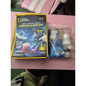 National Geographic Science Magic Kit Mega Science Series 100+ Magic Tricks